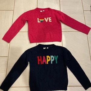 Gap Kids Love and Happy sweater set!